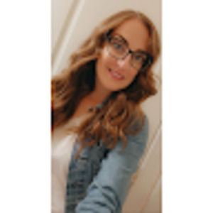 Meet your Posher, Marissa